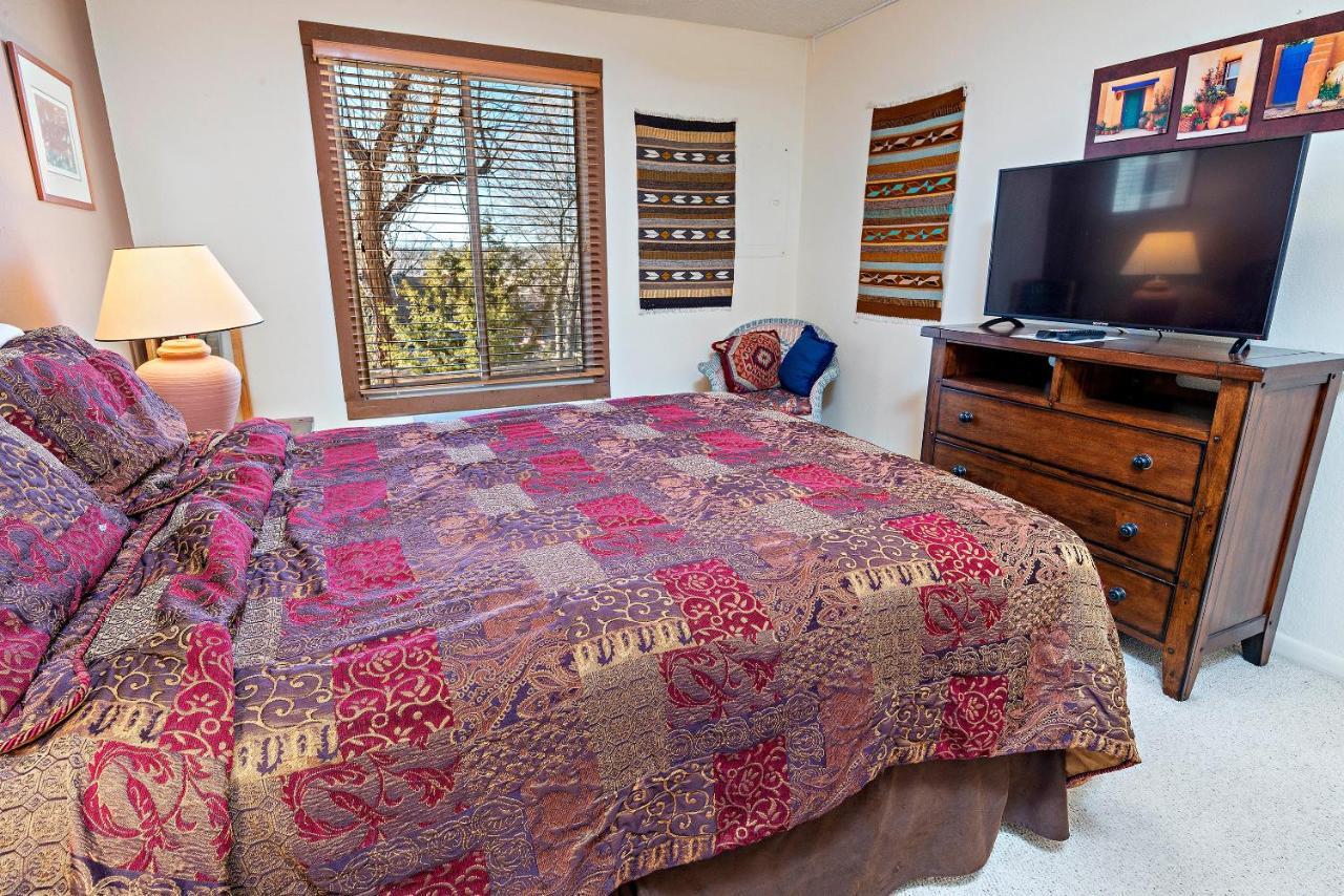 Fort Marcy Suites By All Seasons Resort Lodging Santa Fe Bagian luar foto