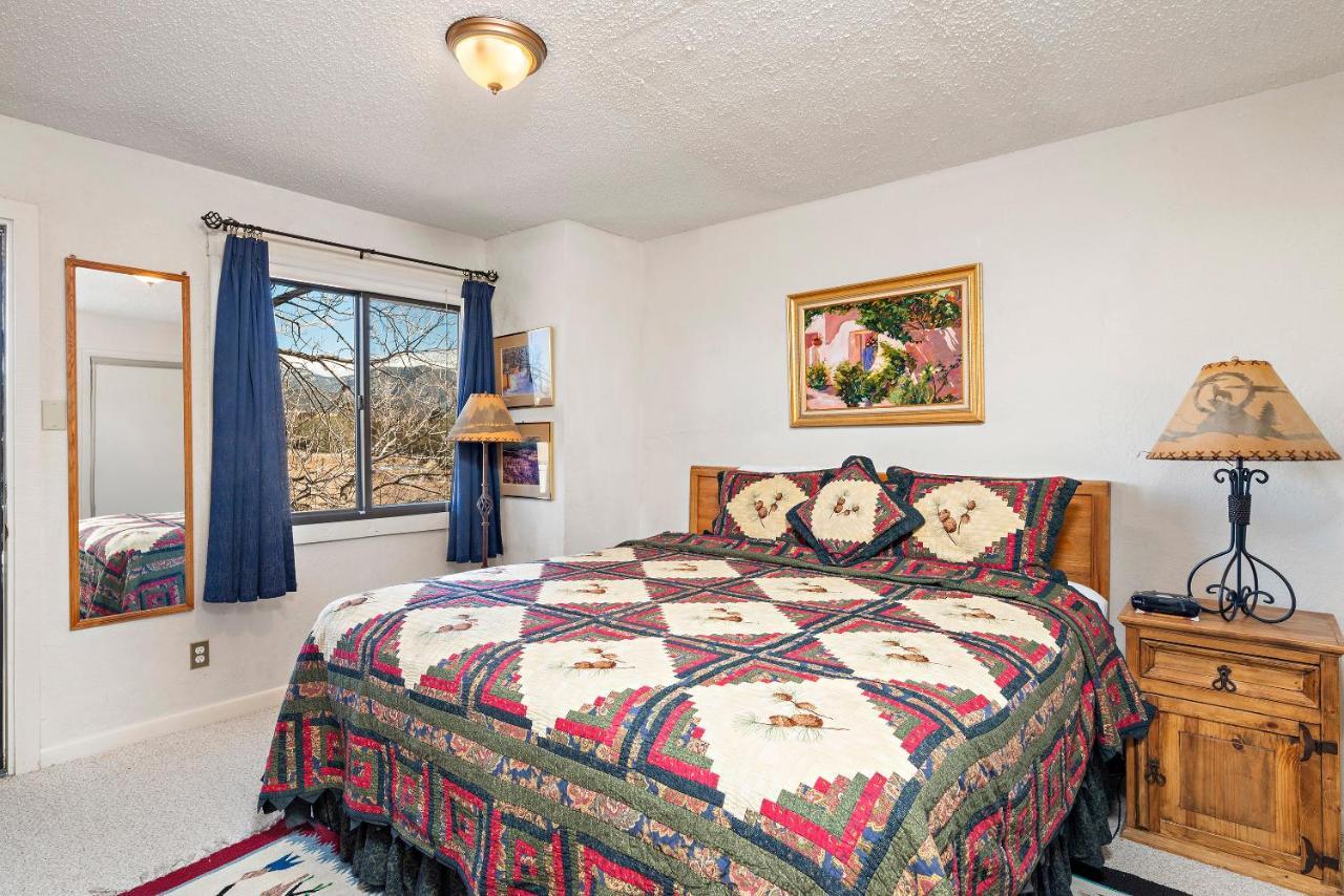 Fort Marcy Suites By All Seasons Resort Lodging Santa Fe Bagian luar foto