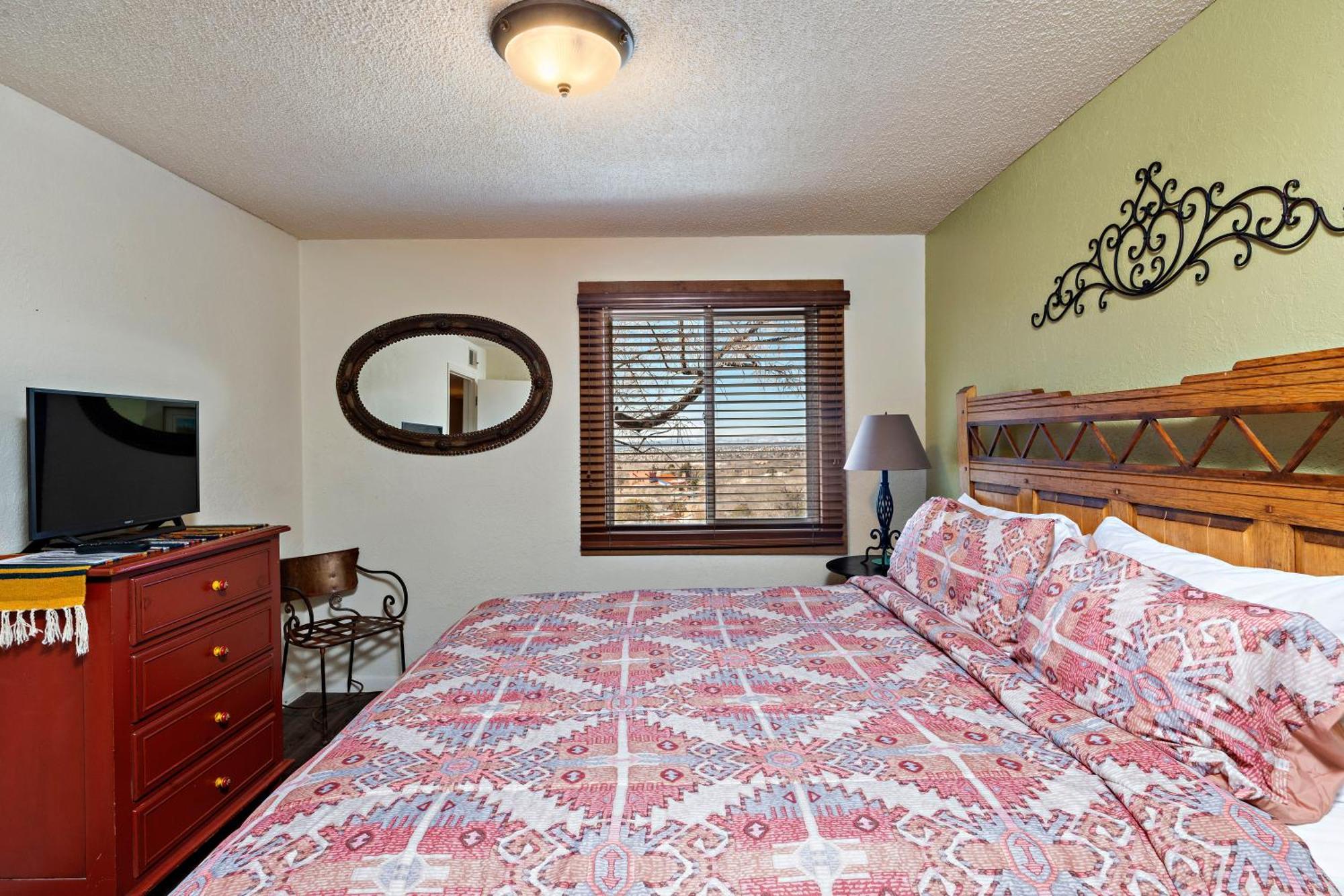 Fort Marcy Suites By All Seasons Resort Lodging Santa Fe Bagian luar foto