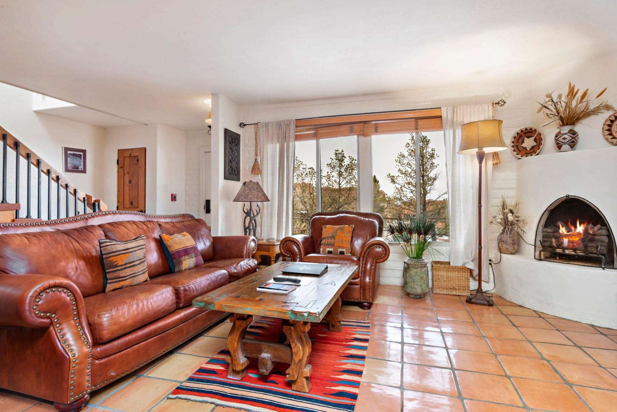 Fort Marcy Suites By All Seasons Resort Lodging Santa Fe Bagian luar foto
