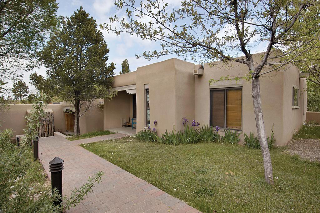 Fort Marcy Suites By All Seasons Resort Lodging Santa Fe Bagian luar foto